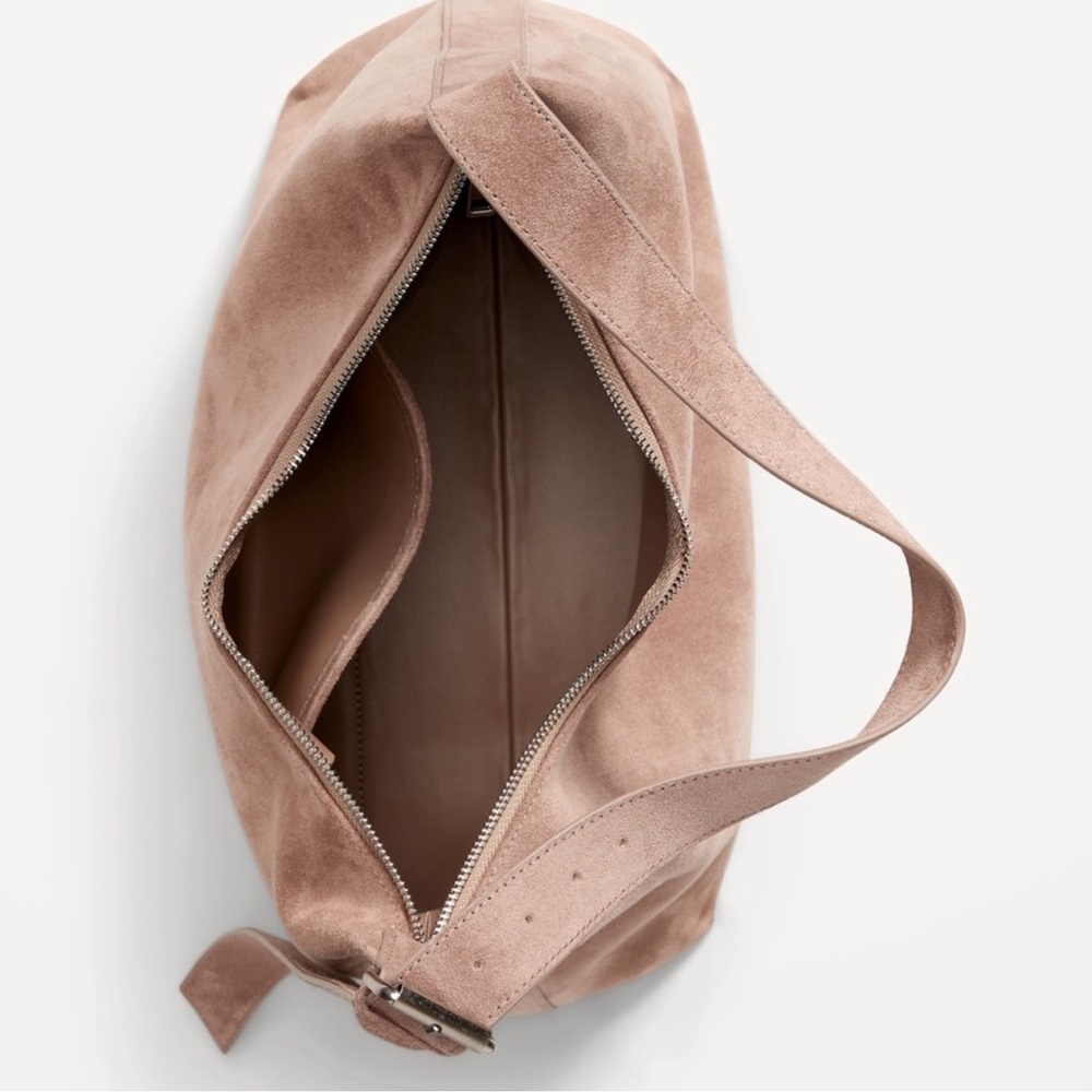 Old Navy Hobo Shoulder Bag - Picture 3 of 5